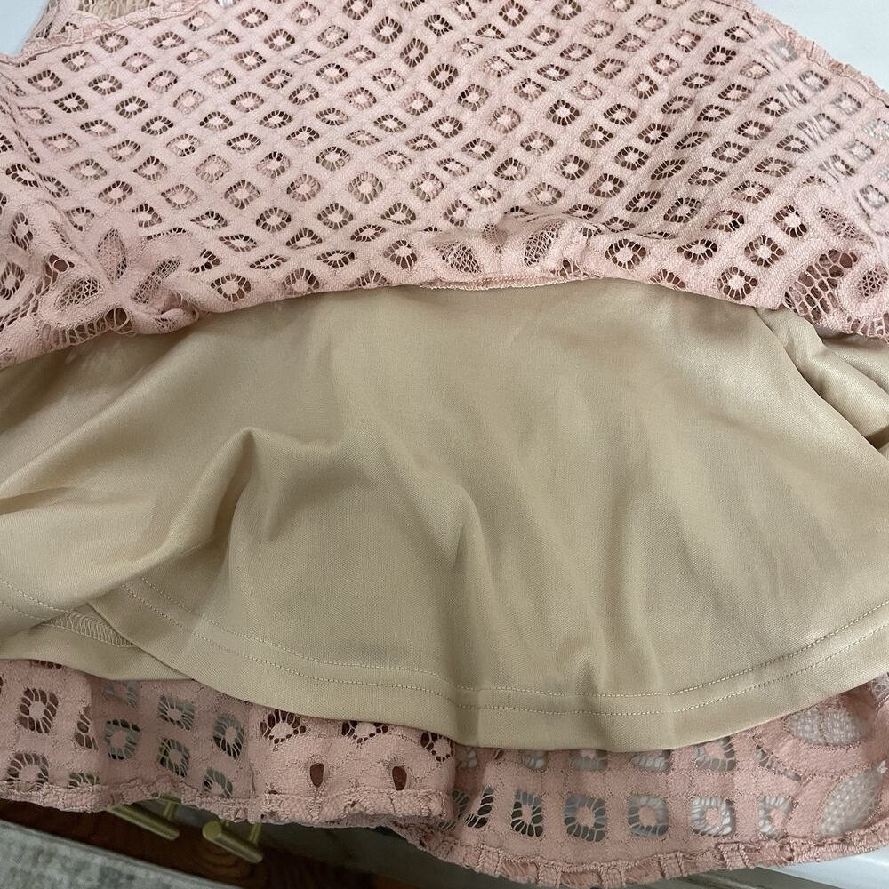 Lulus UNLIMITED LOVE Lace Trumpet Midi Dress Size S Pink Spaghetti Straps NEW - Picture 8 of 12